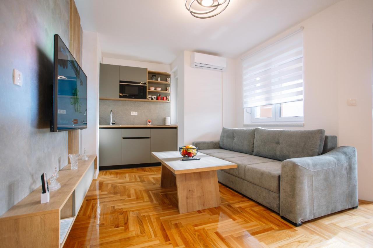 Apartments Hana City Center Livno Exteriör bild